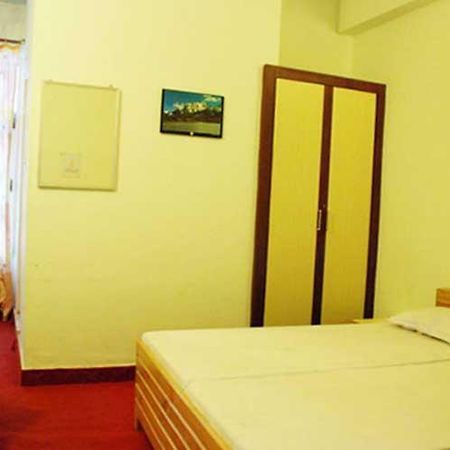 Hotel Bhagat Chamoli Cameră foto