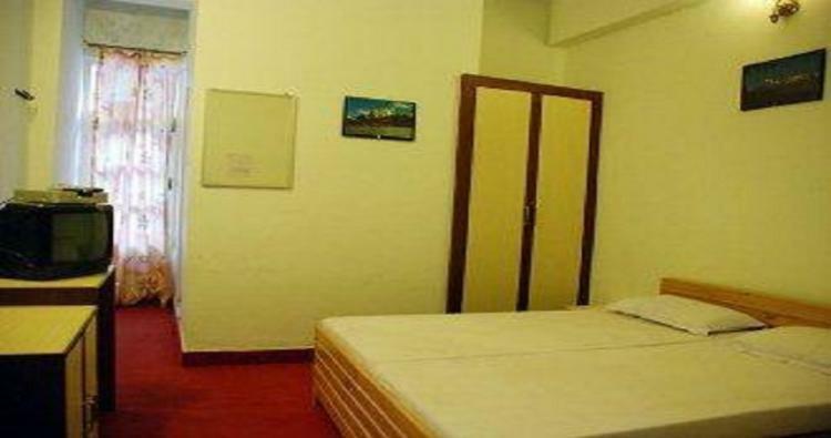 Hotel Bhagat Chamoli Cameră foto